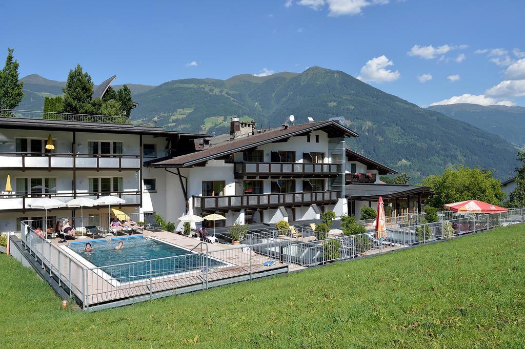 Wohlfuehlhotel Schiestl Fügen Exteriér fotografie