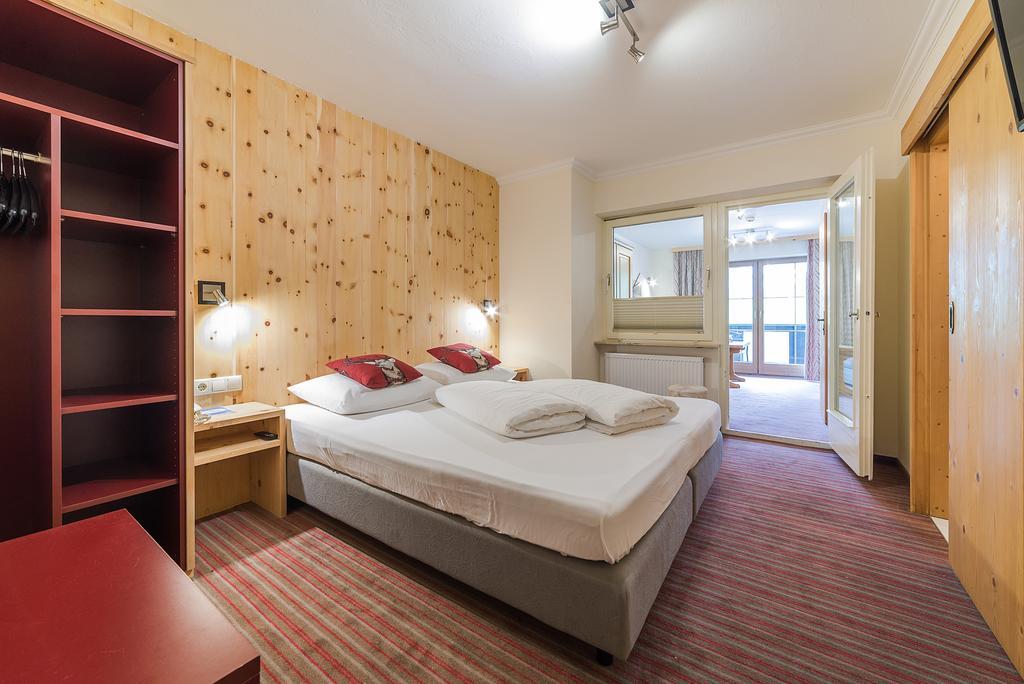 Wohlfuehlhotel Schiestl Fügen Exteriér fotografie
