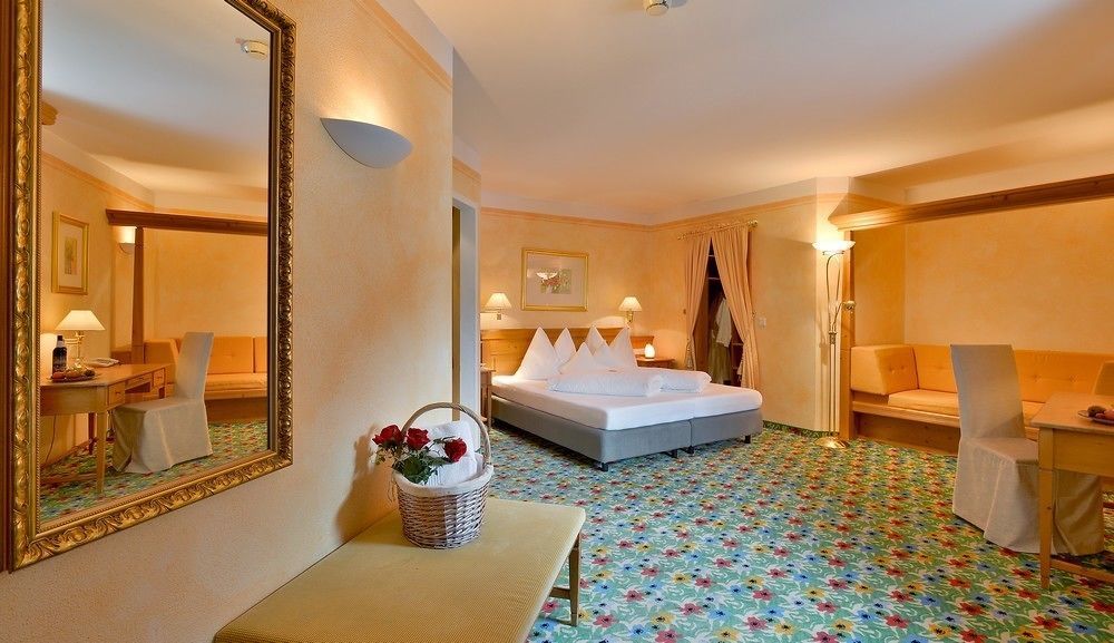 Wohlfuehlhotel Schiestl Fügen Exteriér fotografie